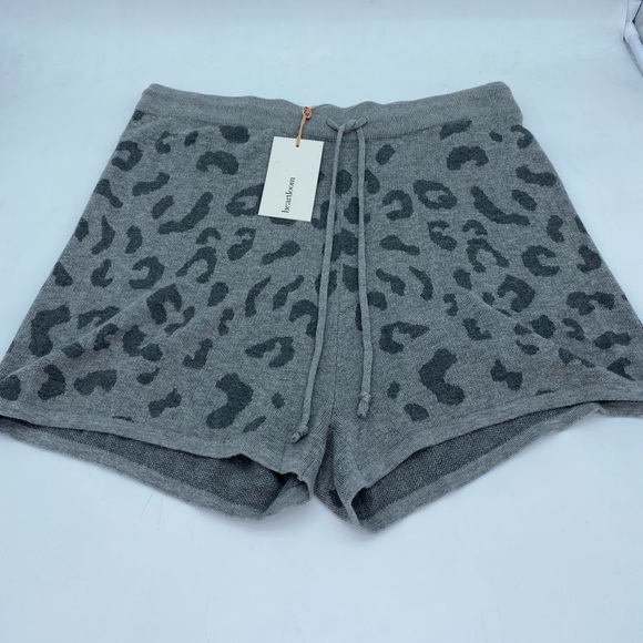 Heartloom Cozy Shorts - Picture 2 of 4